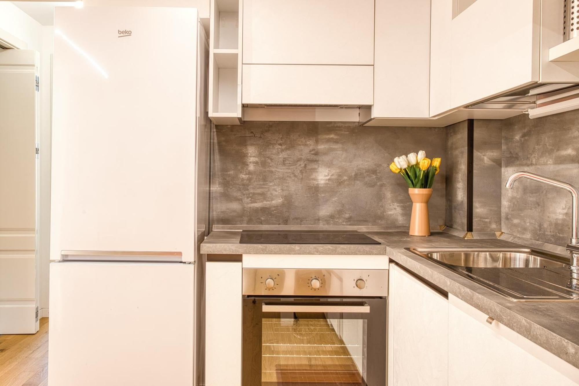 Walk To Navigli - Via Gola - 2 Bedrooms Apt Mediolan Zewnętrze zdjęcie