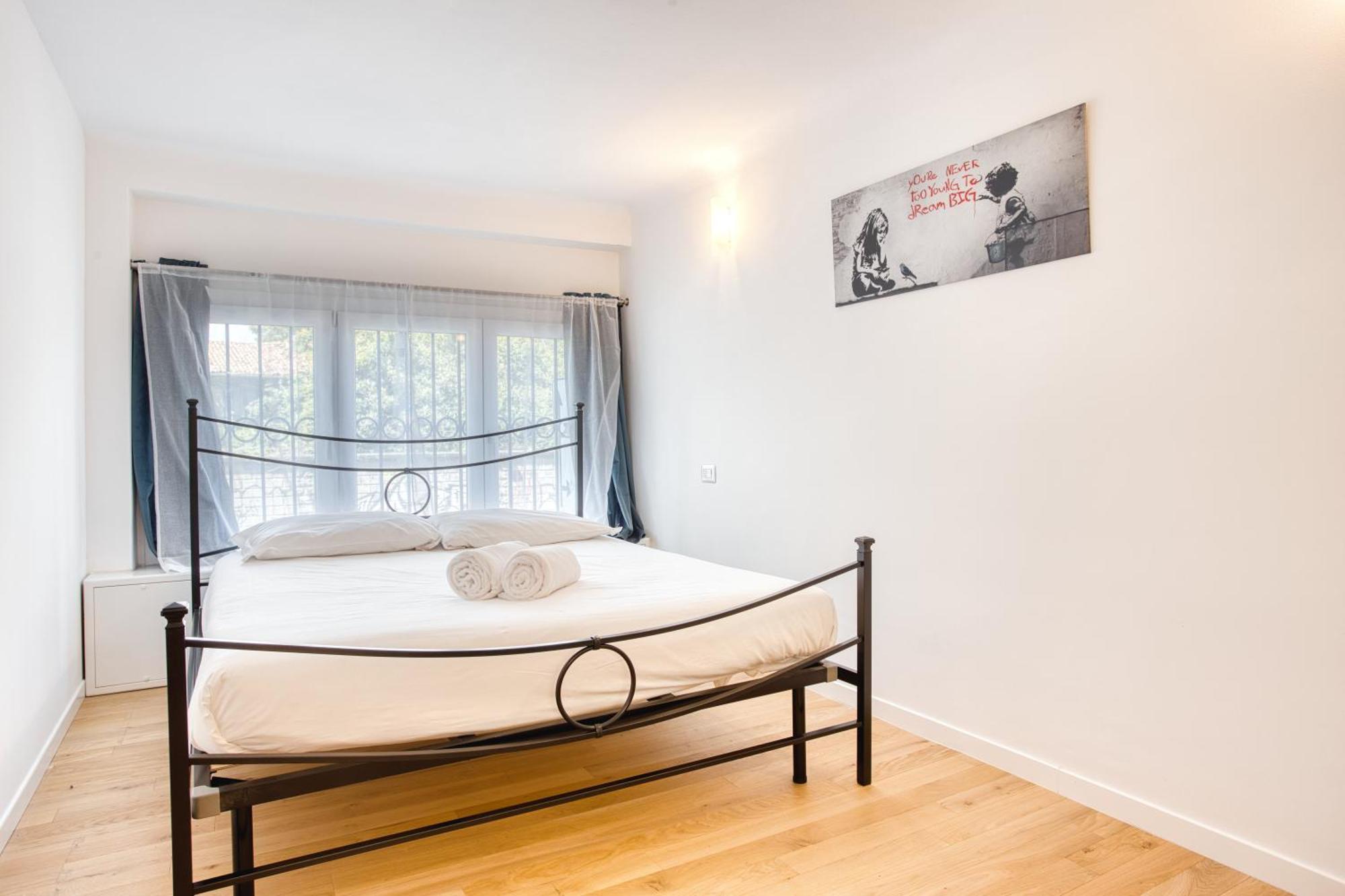 Walk To Navigli - Via Gola - 2 Bedrooms Apt Mediolan Zewnętrze zdjęcie